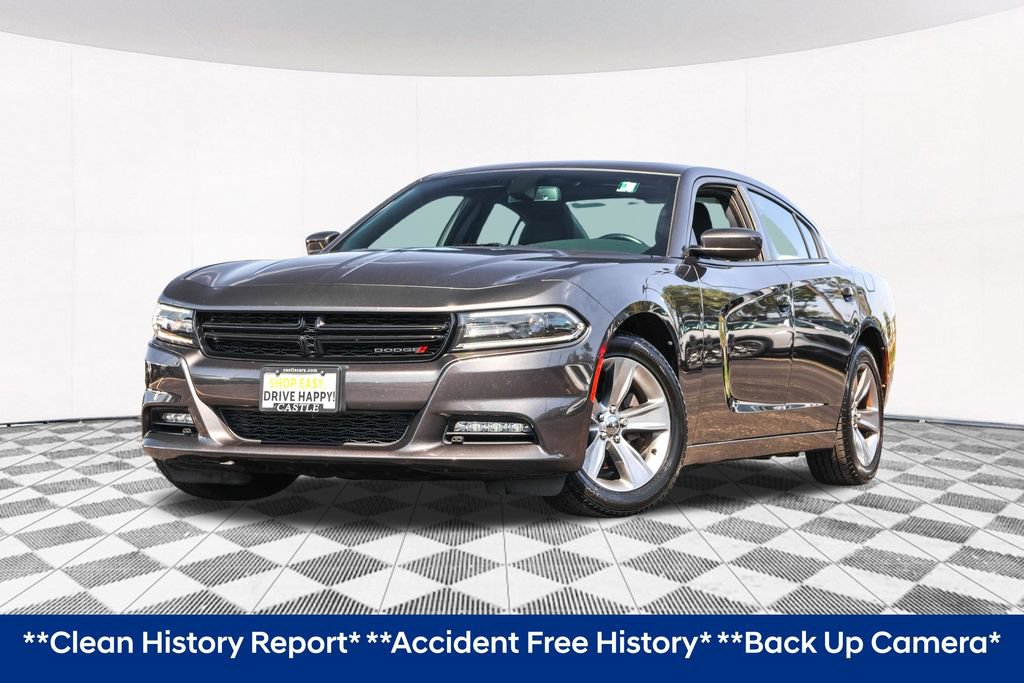 Used 2018 Dodge Charger SXT Plus w/ Driver Convenience Group RWD image 2