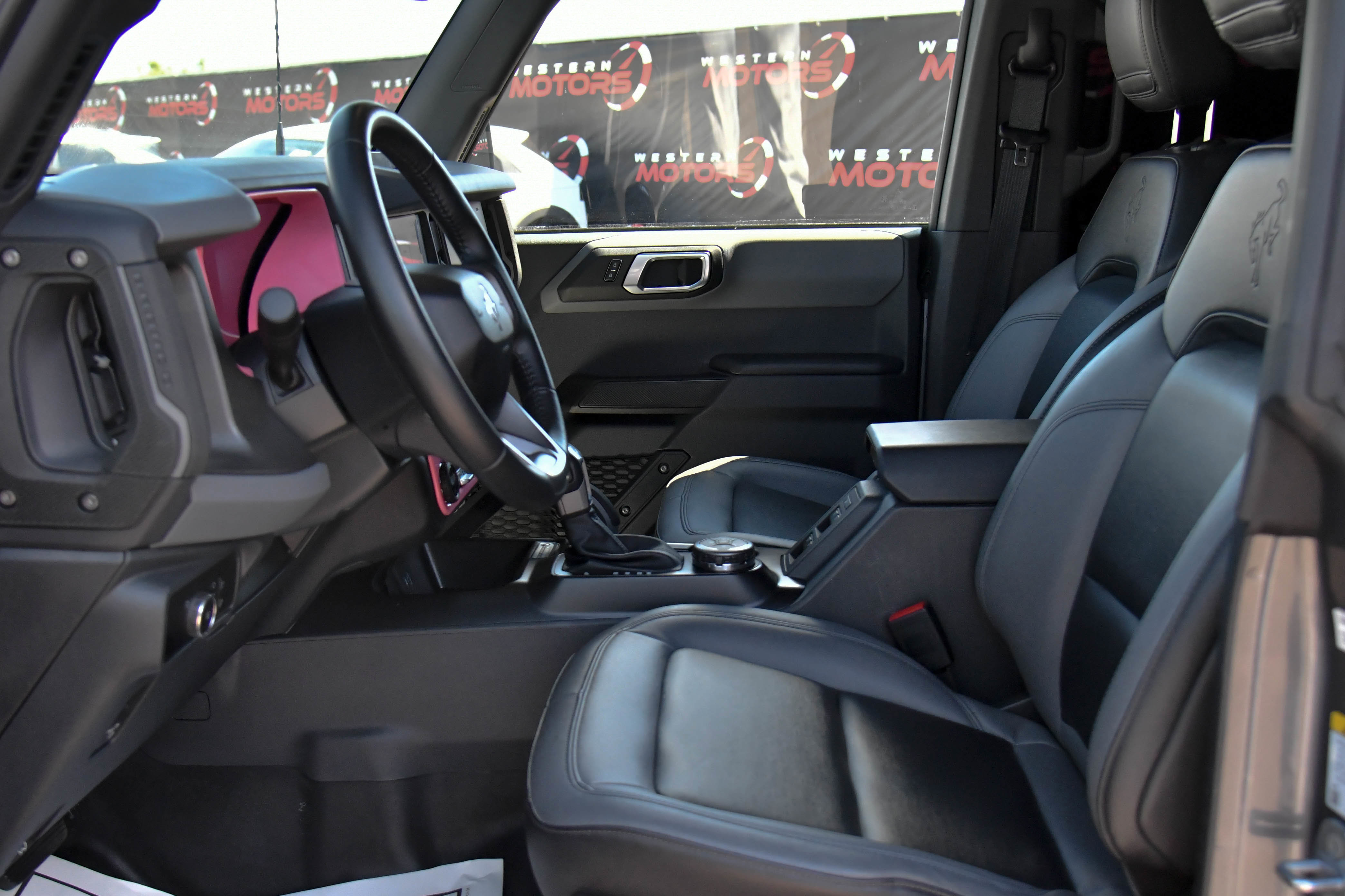 Used 2024 Ford Bronco Big Bend AWD/4WD image 16