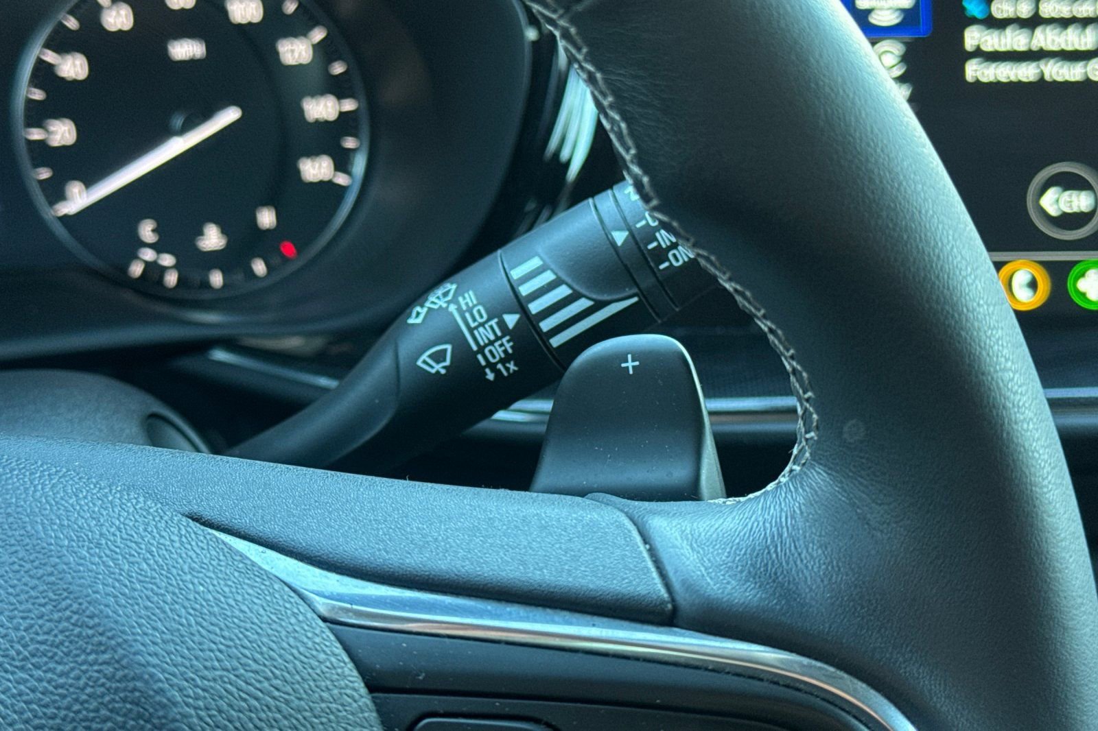 Used 2022 Buick Envision Preferred image 37