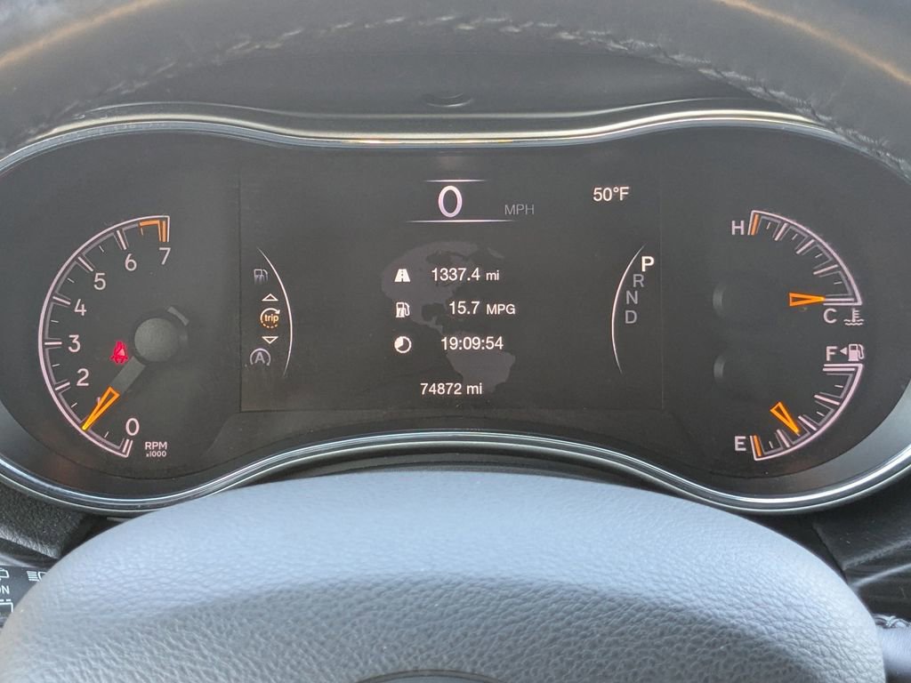 Used 2020 Jeep Grand Cherokee Laredo w/ 18" Wheel & 8.4" Radio Group image 28