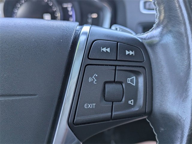 Used 2016 Volvo S60 T6 R-Design Platinum w/ Climate Package image 18