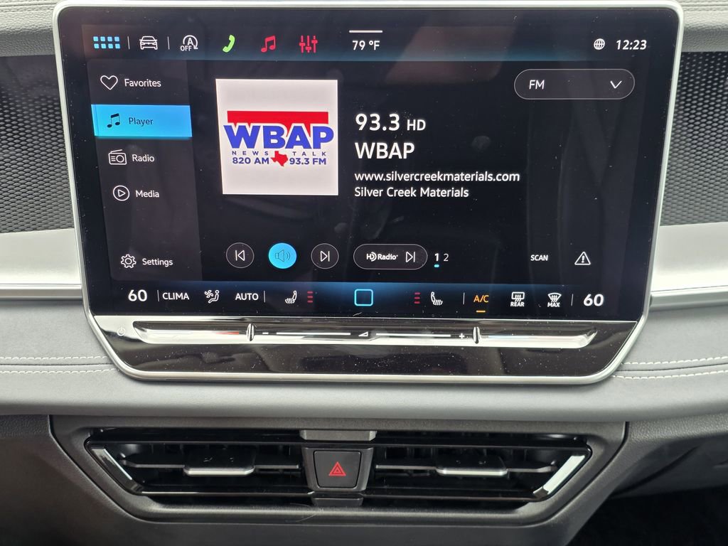 New 2026 Volkswagen Tiguan SE image 12