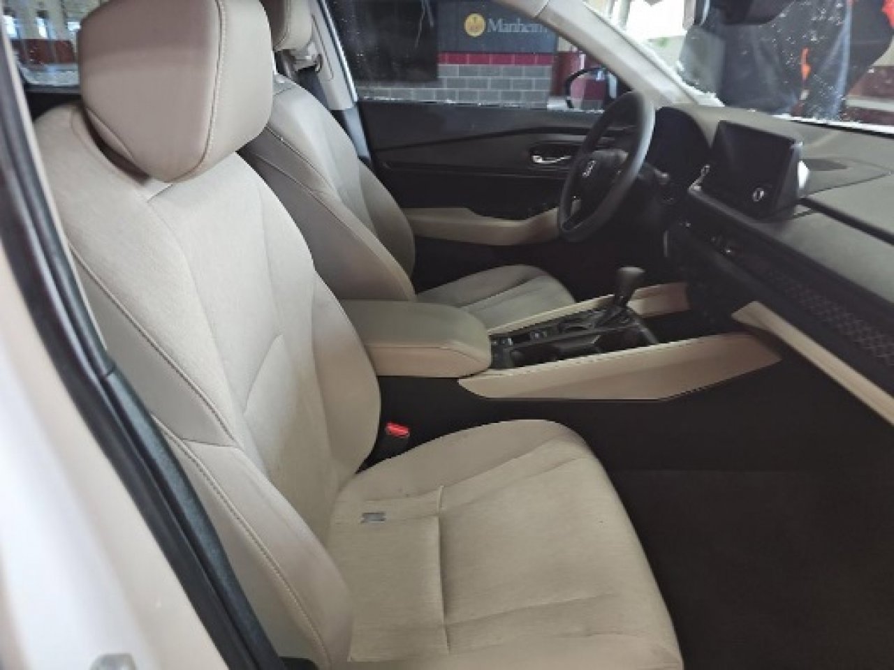 Used 2024 Honda Accord EX image 13