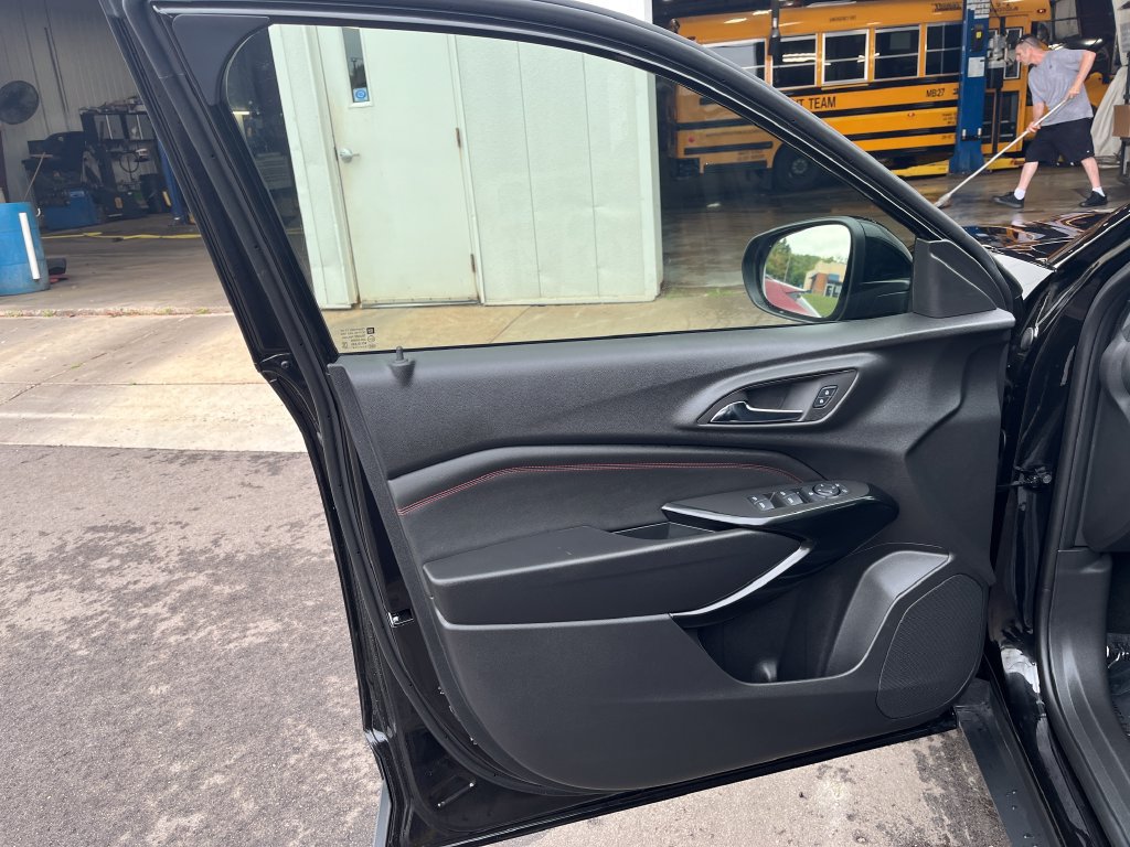 New 2026 Chevrolet Trax RS w/ Driver Confidence Package FWD image 10