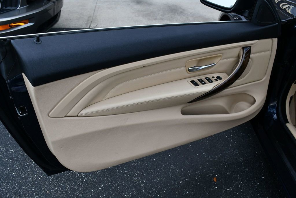 Used 2014 BMW 428i Convertible image 11