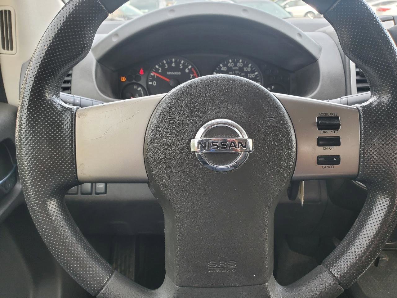 Used 2009 Nissan Frontier SE w/ SE Value Truck Pkg image 20