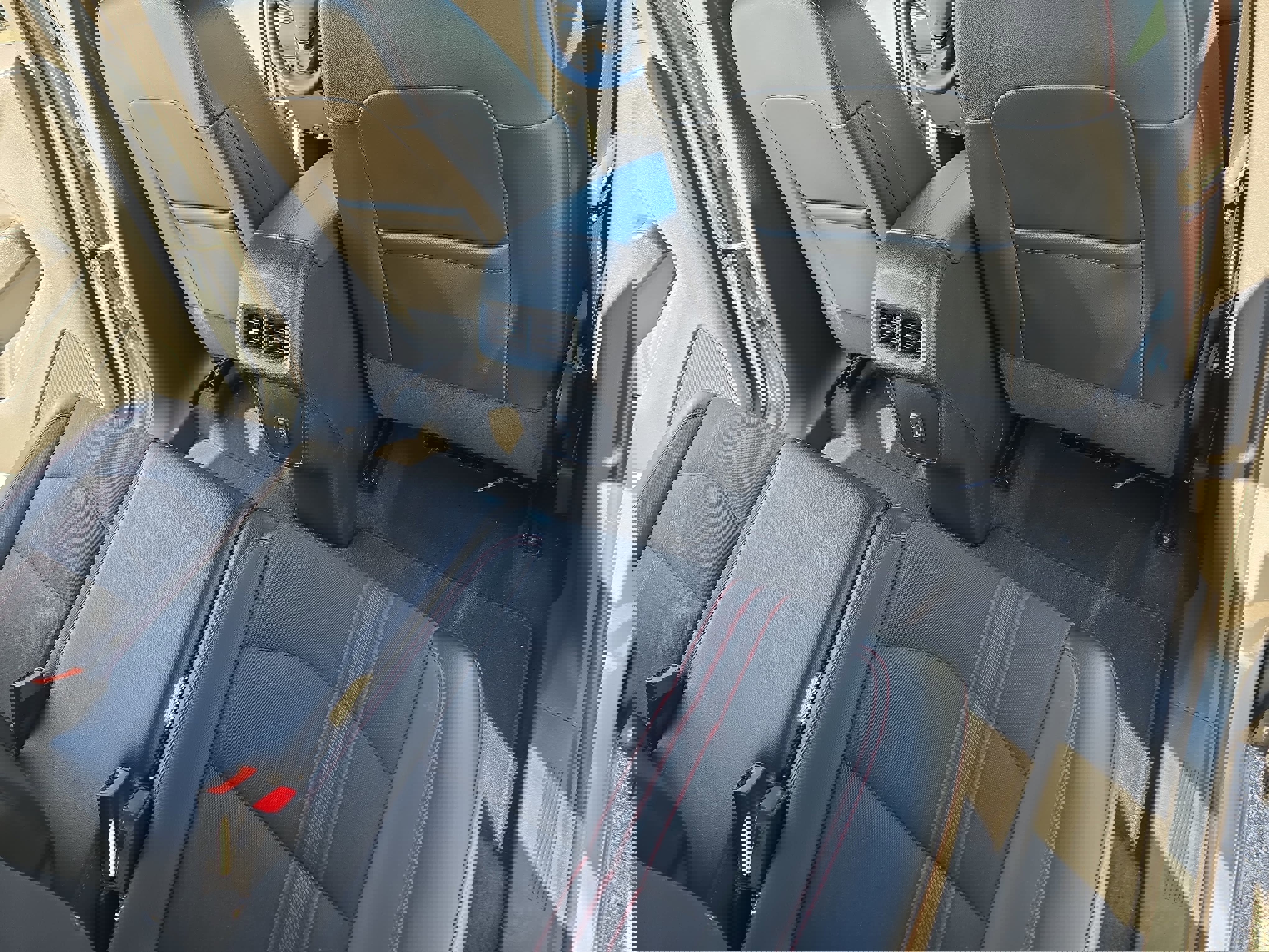 Used 2023 Chevrolet Equinox RS image 12