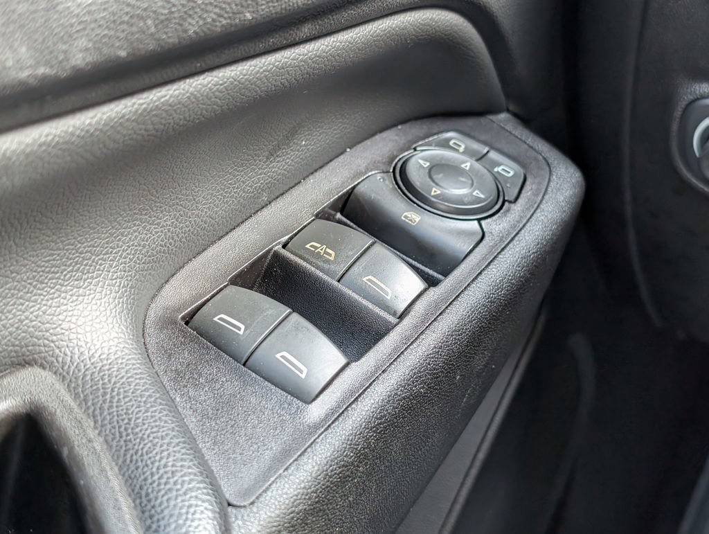 Used 2020 Chevrolet Equinox LT w/ LPO, Floor Liner Package AWD/4WD image 25