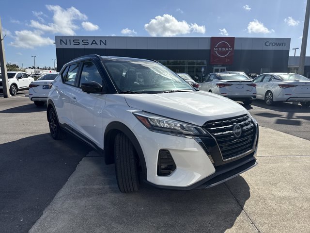 Used 2023 Nissan Kicks SR w/ SR Premium Package