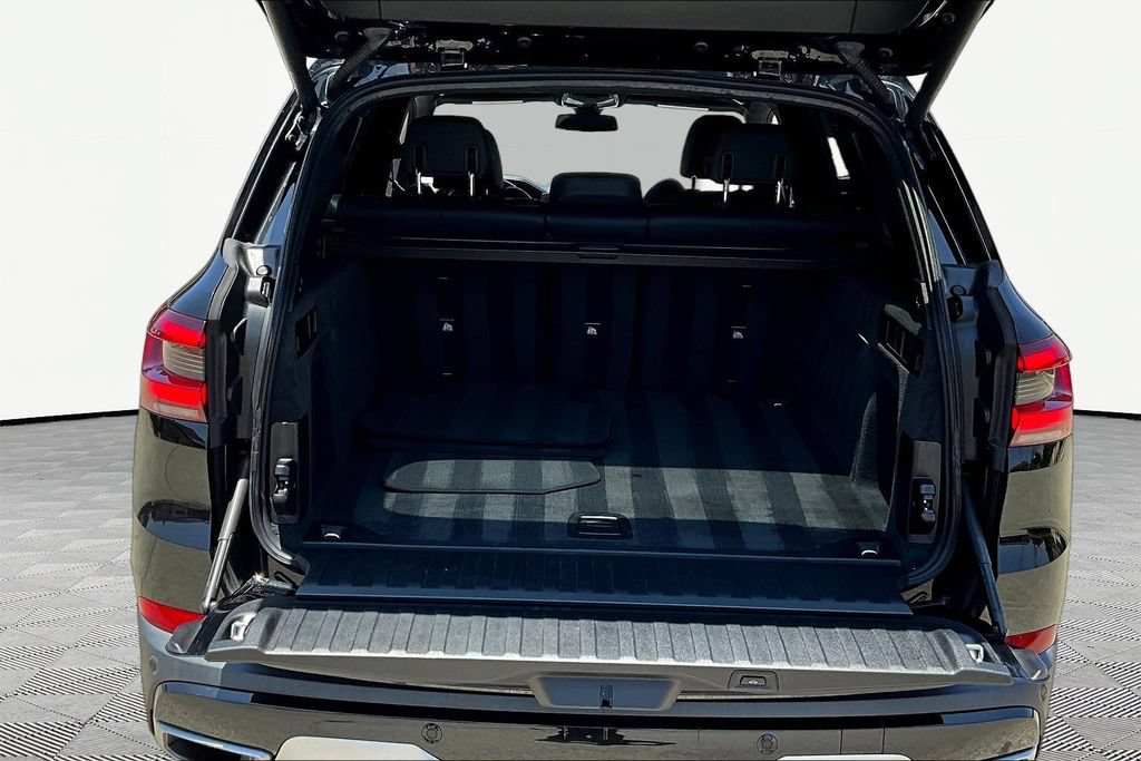 Used 2020 BMW X5 sDrive40i w/ Premium Package RWD image 26