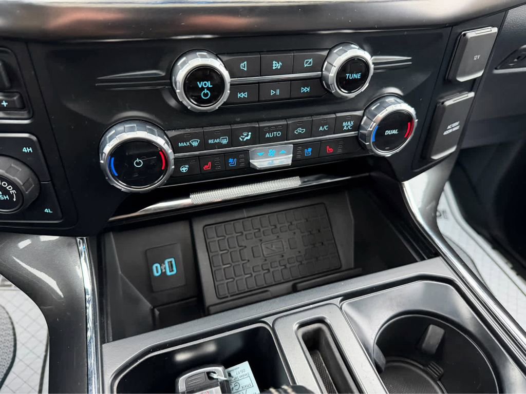 Used 2023 Ford F150 Lariat w/ Equipment Group 502A High image 33