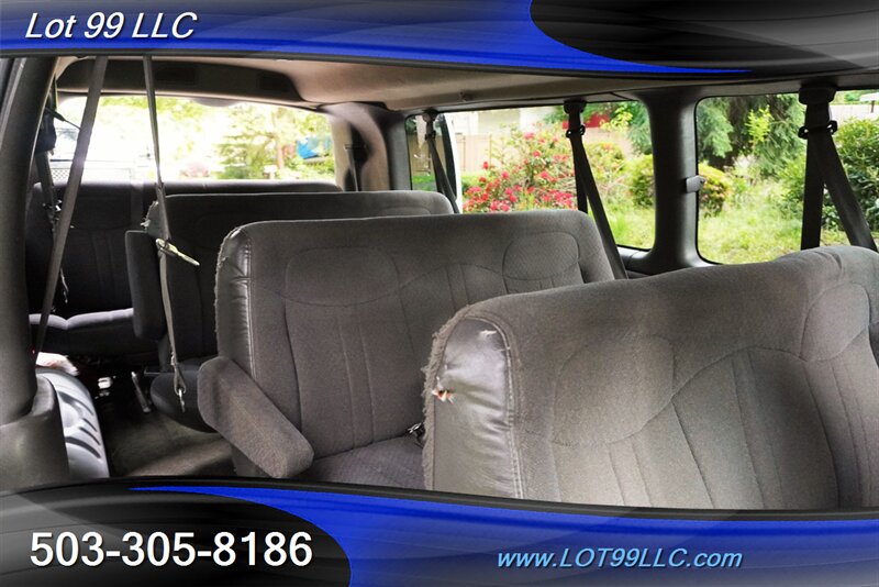 Used 2002 Chevrolet Express 3500 Extended Passenger w/ LS Preferred Equipment Group RWD image 3