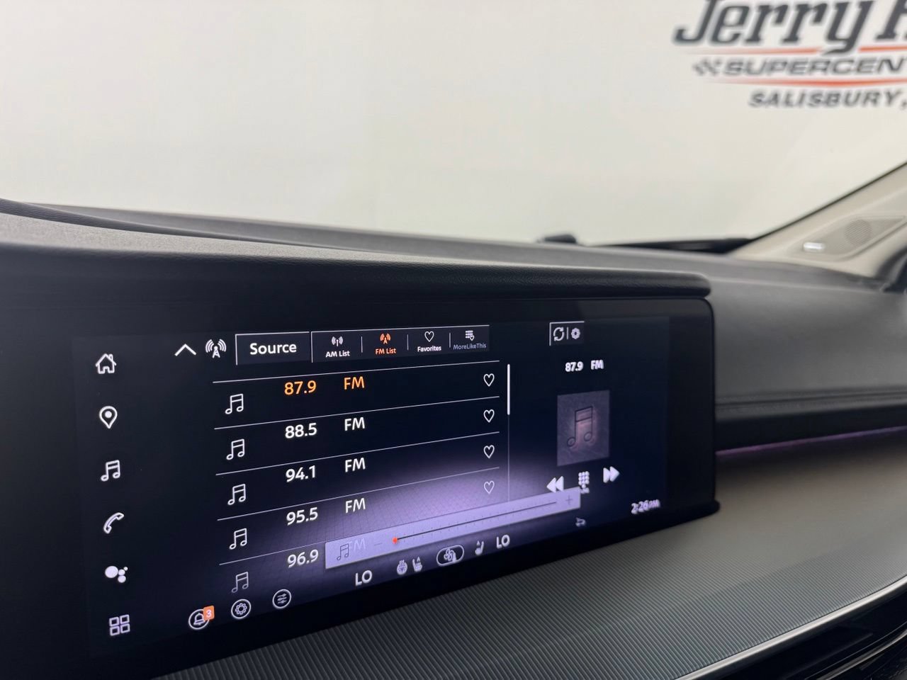 Used 2025 Nissan Murano SL AWD/4WD image 20