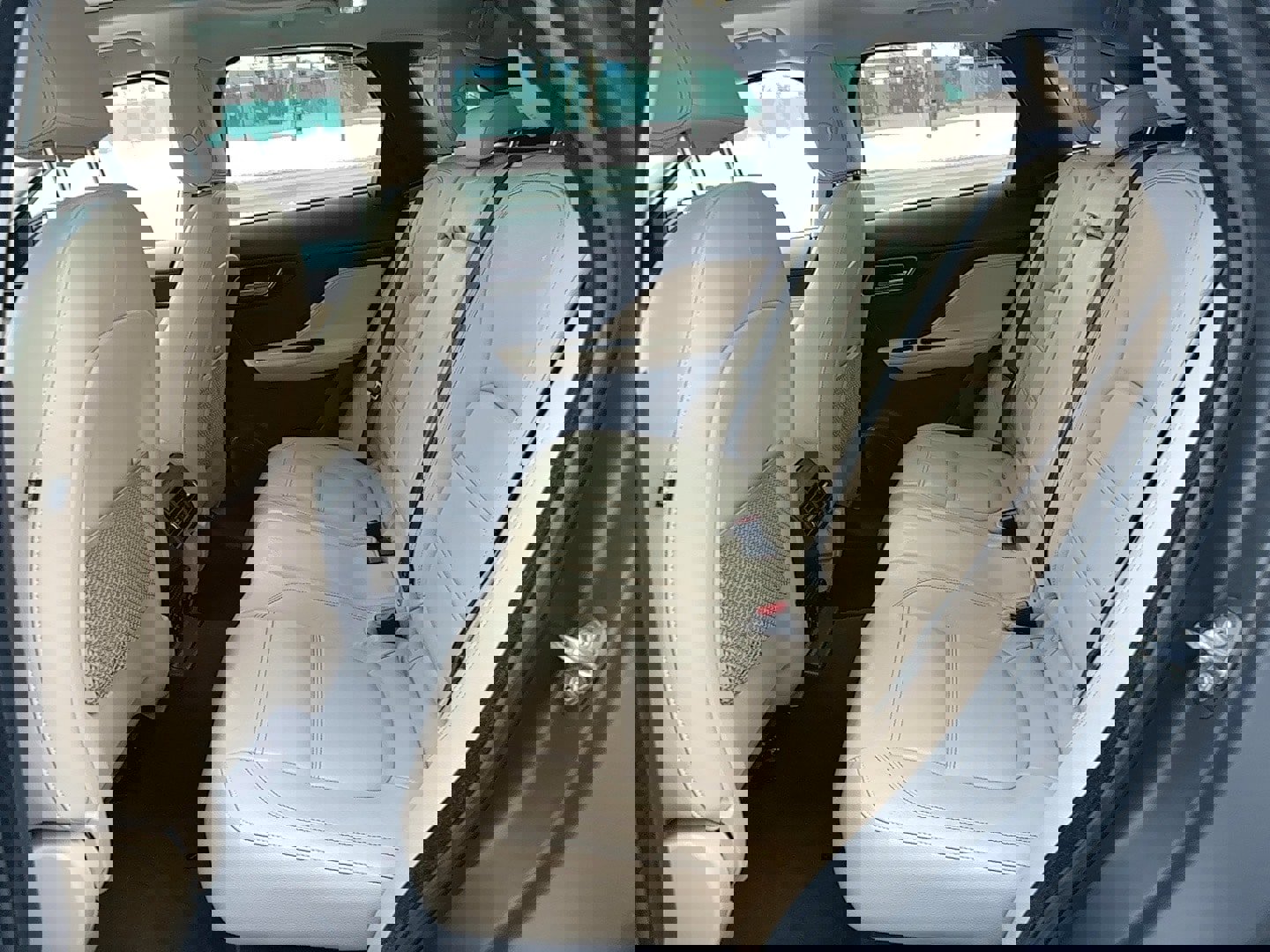 Used 2018 Jaguar F-PACE Prestige image 22