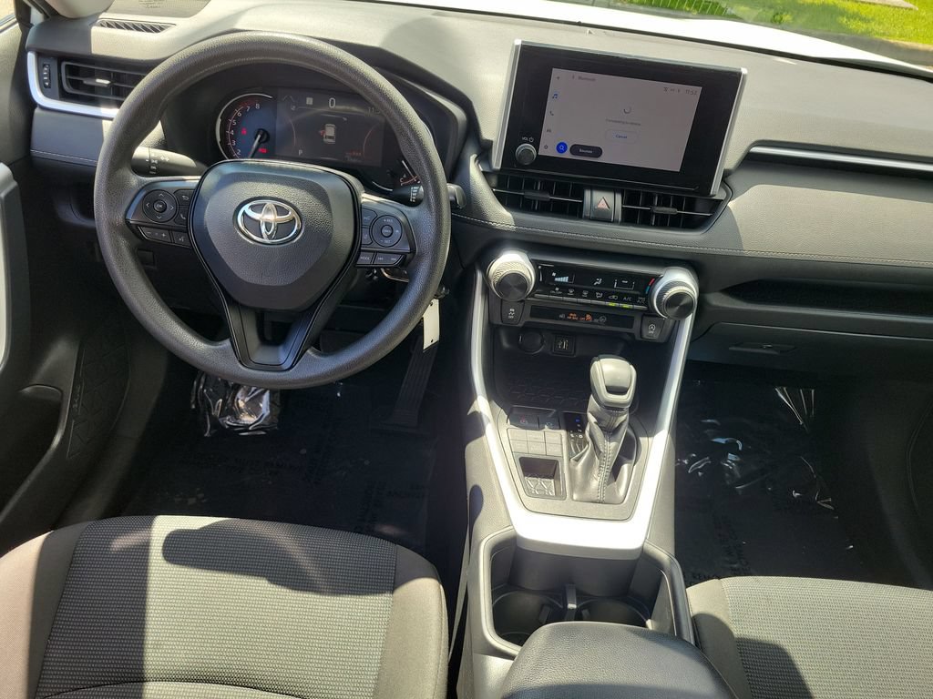 Certified 2025 Toyota RAV4 LE AWD/4WD image 26