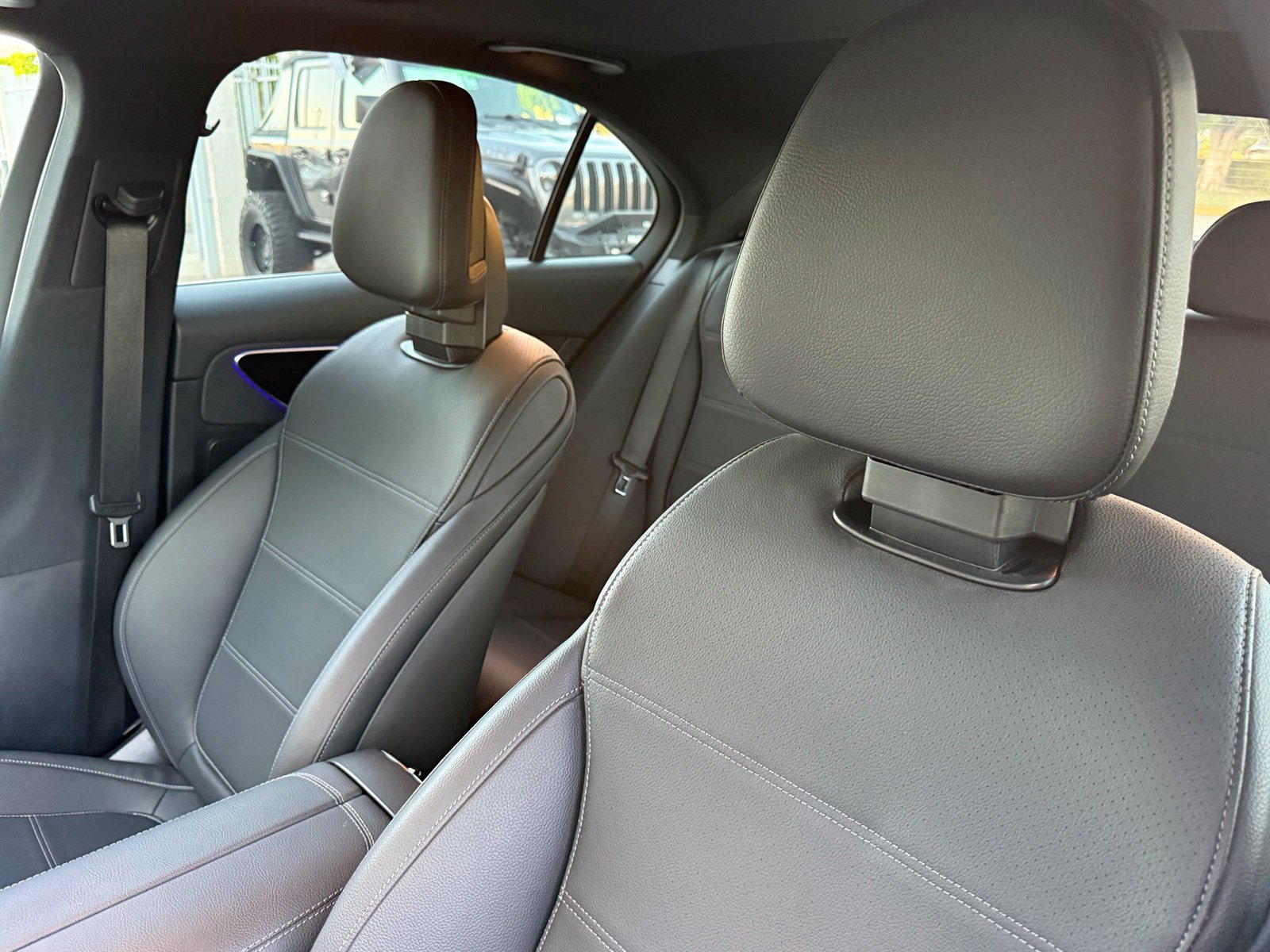 Used 2024 Mercedes-Benz C 300 Sedan image 27