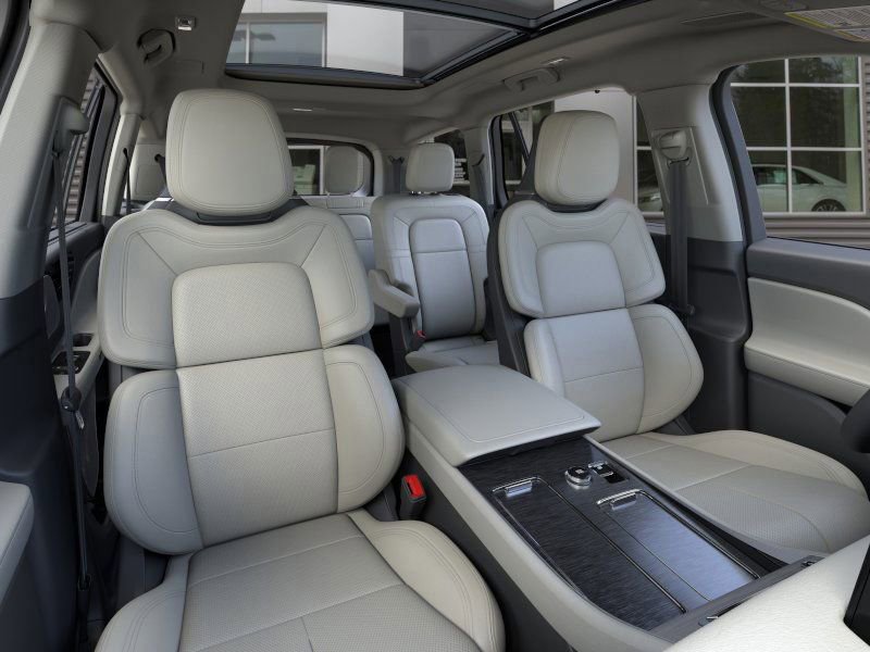 New 2026 Lincoln Aviator Reserve AWD/4WD image 10