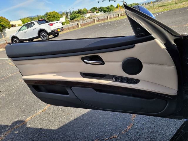 Used 2012 BMW 328i Convertible RWD image 26