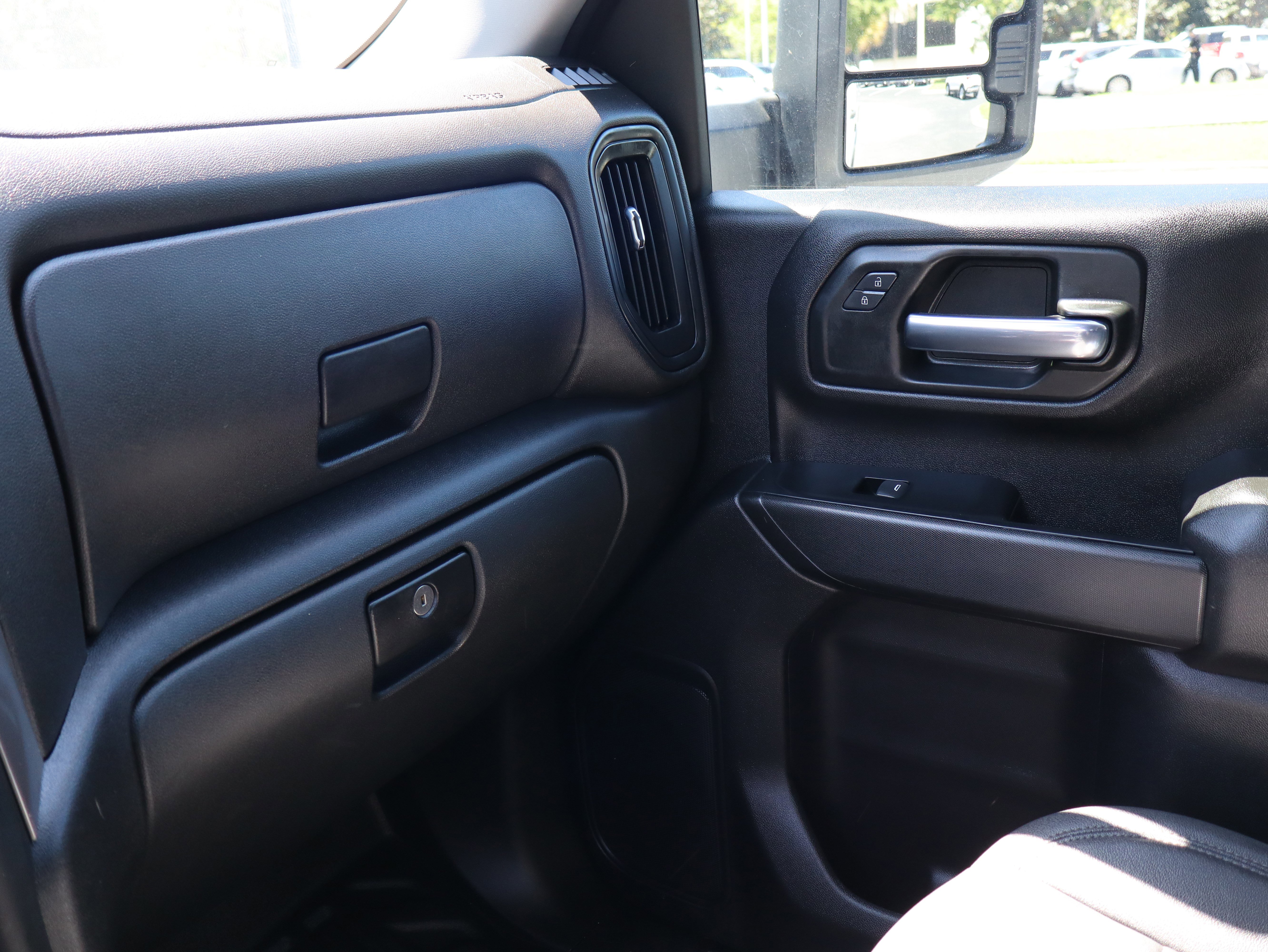 Used 2023 GMC Sierra 3500 Pro w/ Convenience Package image 35