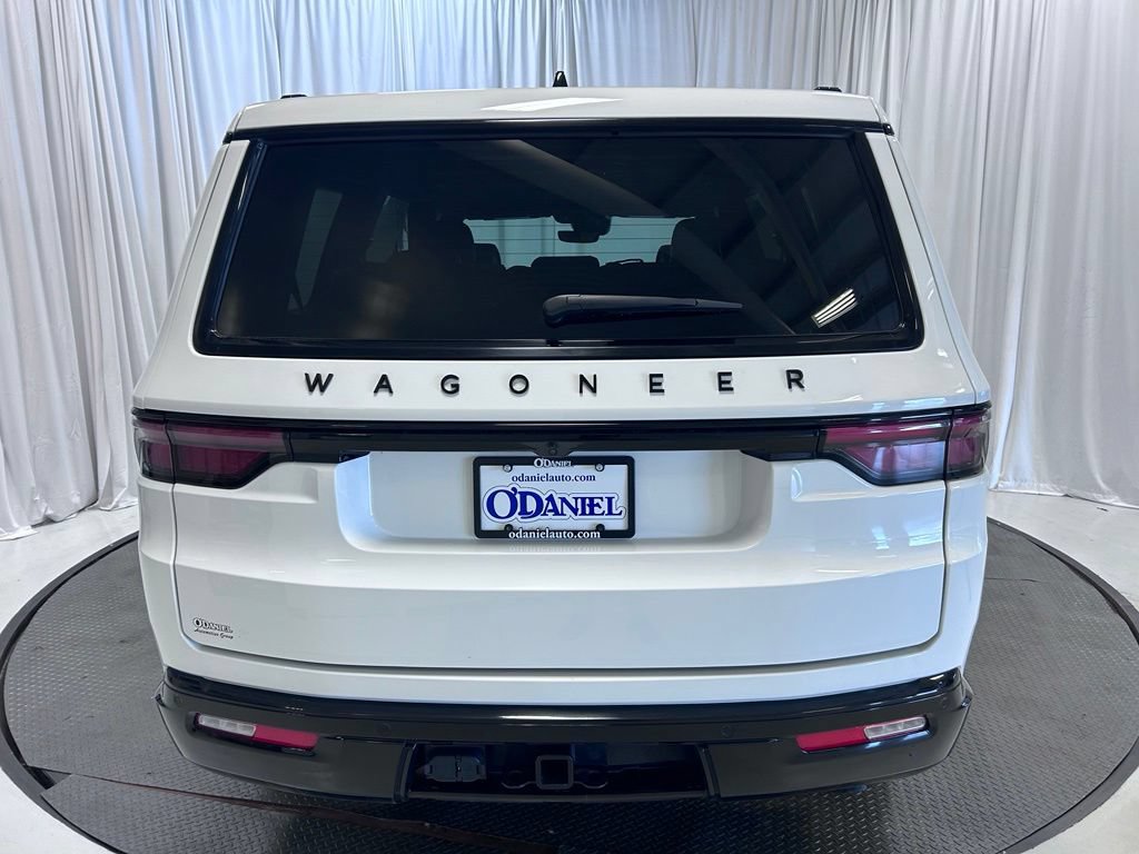 Used 2024 Jeep Wagoneer Series II AWD/4WD image 30