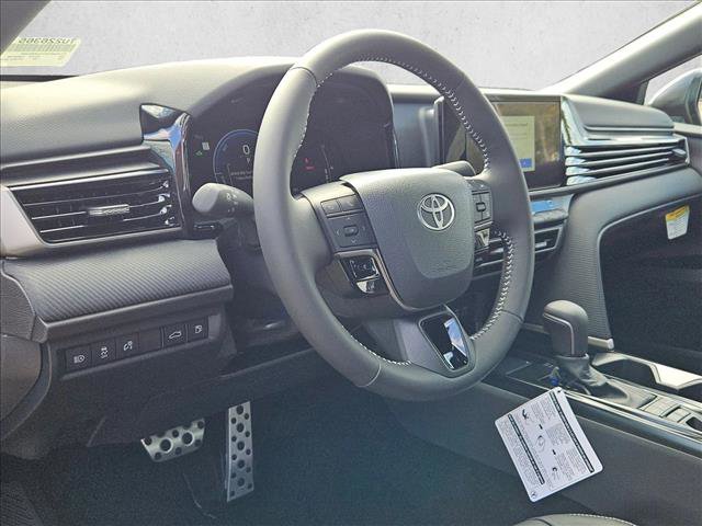 New 2026 Toyota Camry SE FWD video 3