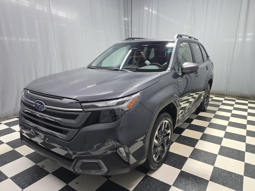 New 2025 Subaru Forester Limited w/ Popular Package