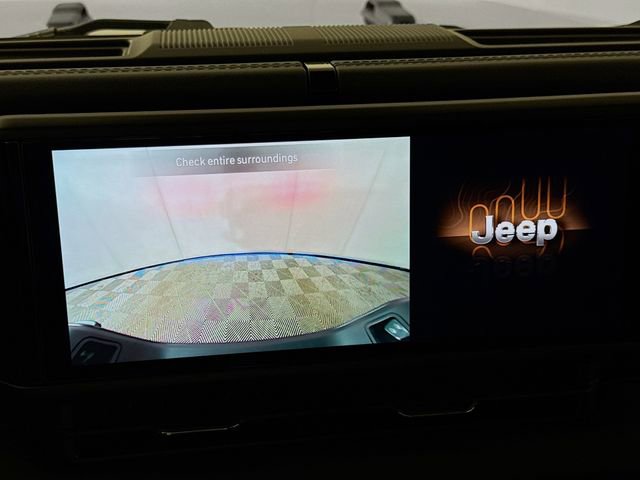 New 2025 Jeep Gladiator Sport image 13