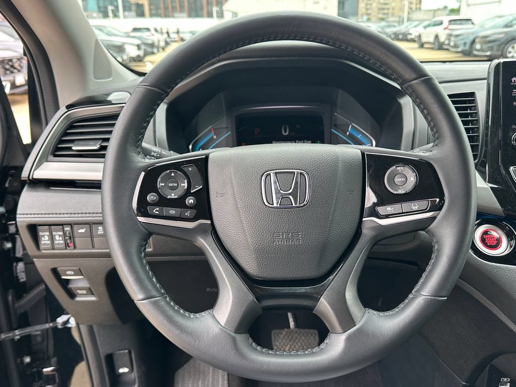 Used 2024 Honda Odyssey Touring image 22
