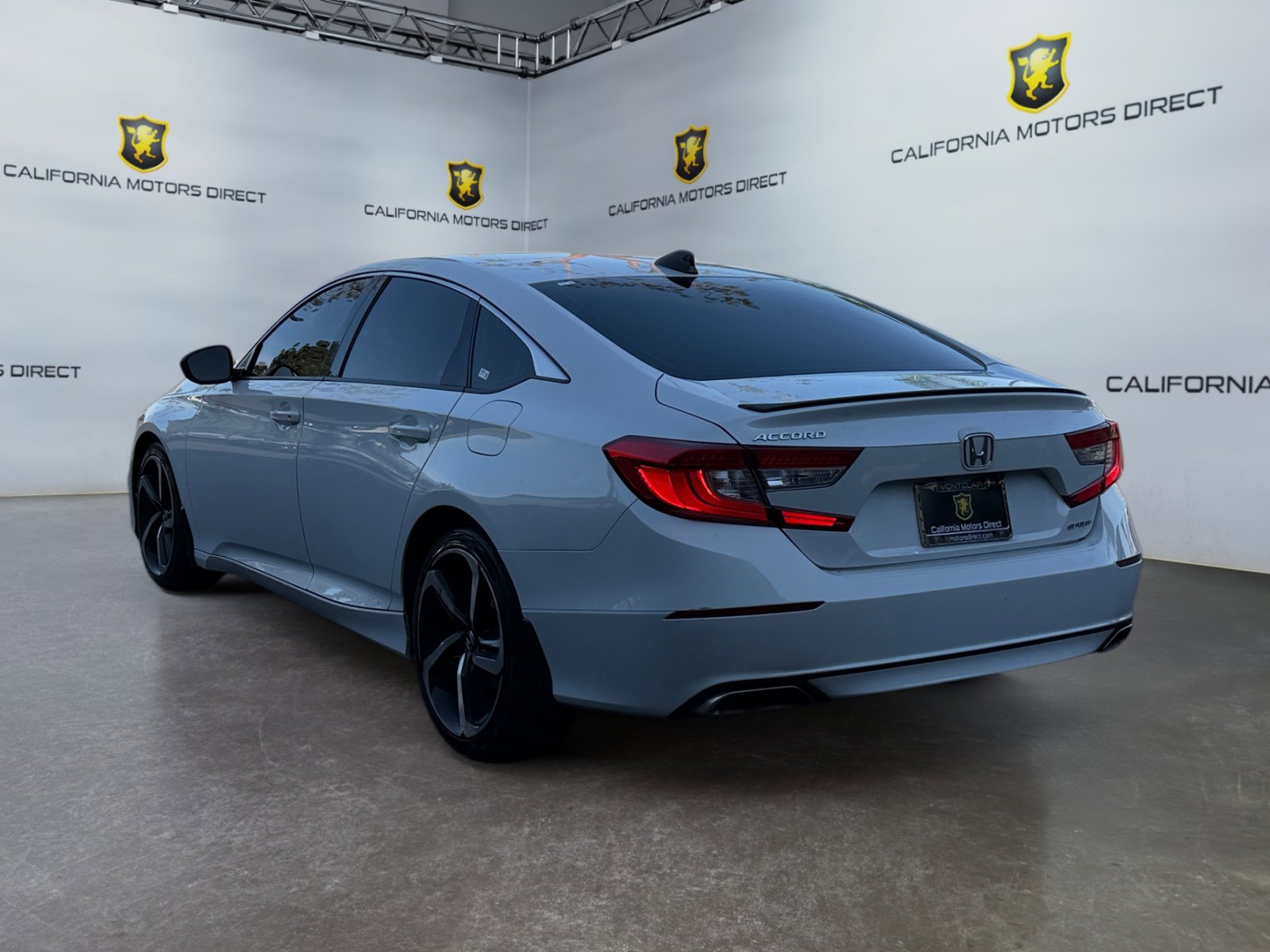 Used 2022 Honda Accord Sport image 3