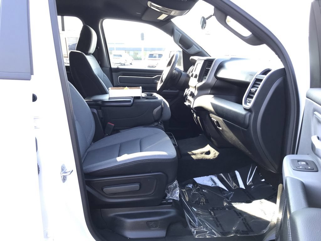Used 2022 RAM 1500 Big Horn AWD/4WD image 17