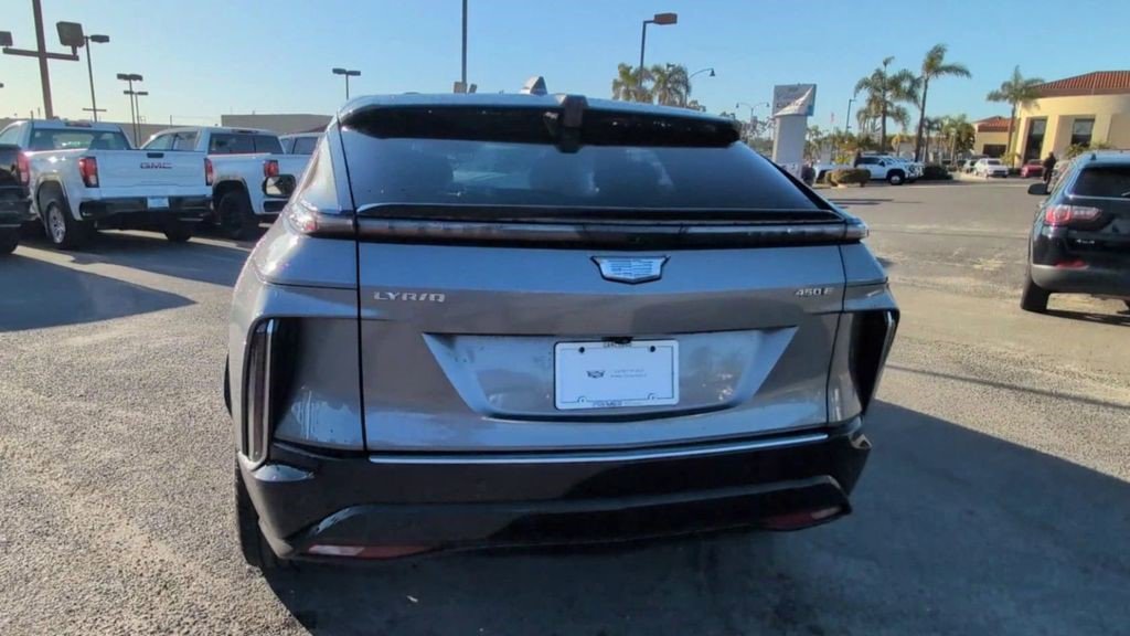 Certified 2023 Cadillac Lyriq 2WD image 9