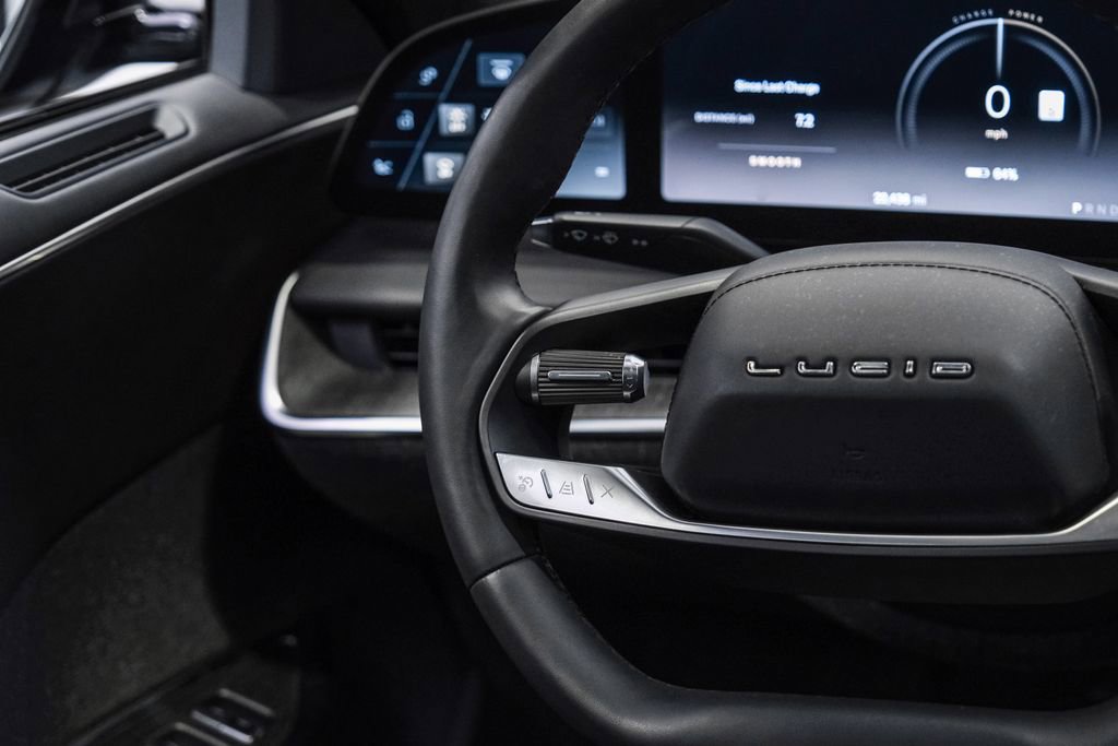 Used 2024 Lucid Air Touring image 23