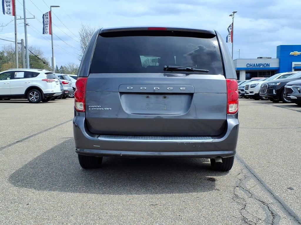 Used 2016 Dodge Grand Caravan SE w/ Quick Order Package 29E SE FWD image 5