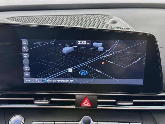 Used 2025 Hyundai Elantra Limited FWD image 12