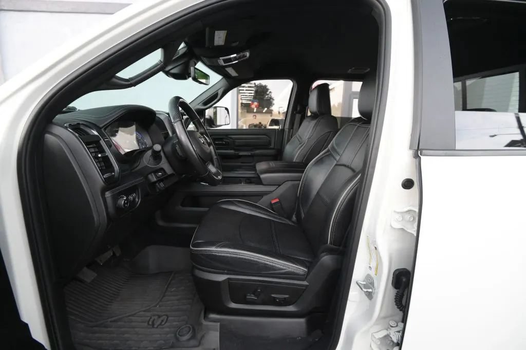 Used 2022 RAM 3500 Limited AWD/4WD image 49