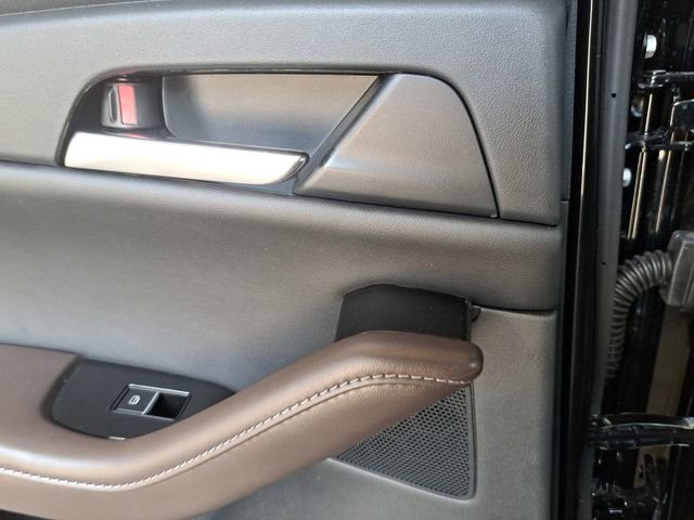 Used 2025 MAZDA CX-30 AWD 2.5 S w/ Premium Package image 17