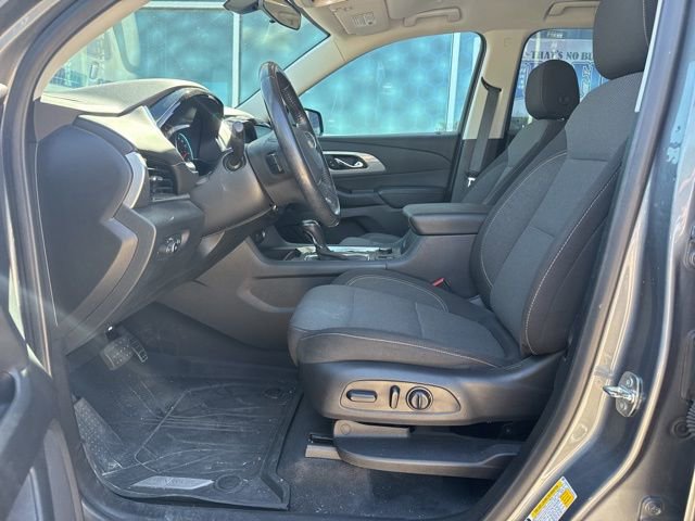 Used 2020 Chevrolet Traverse LT image 9