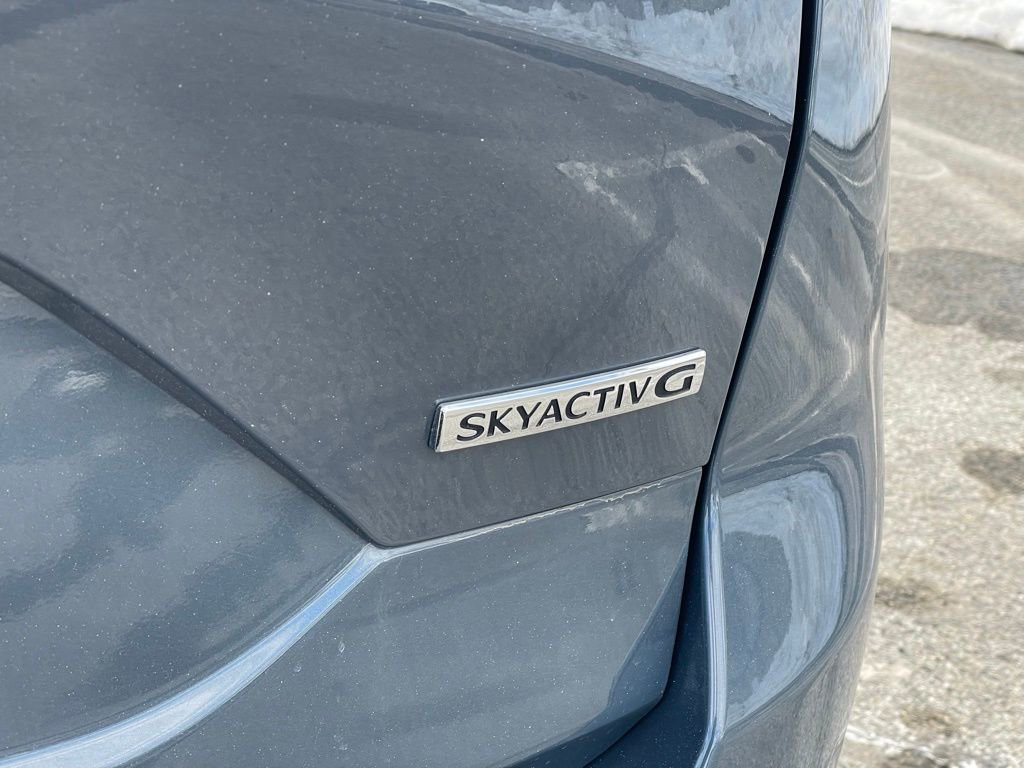 Certified 2022 MAZDA CX-5 Carbon Edition image 28