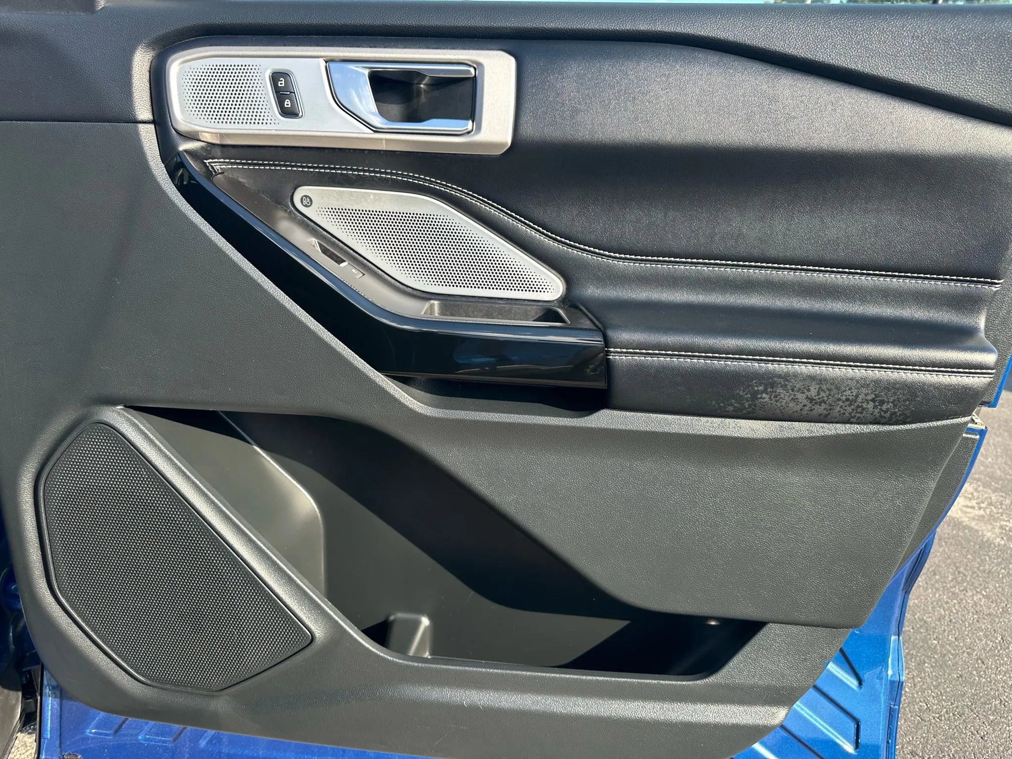 Used 2021 Ford Explorer ST w/ Equipment Group 401A image 23