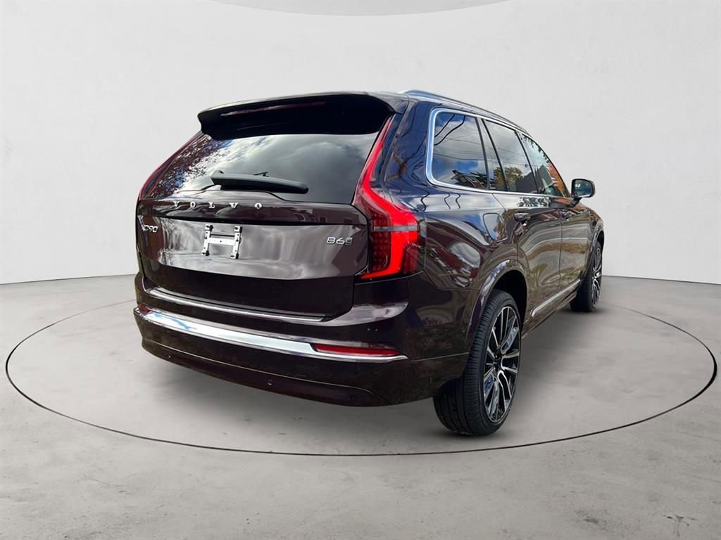 New 2026 Volvo XC90 B5 Plus w/ Protection Package Premier AWD/4WD image 5