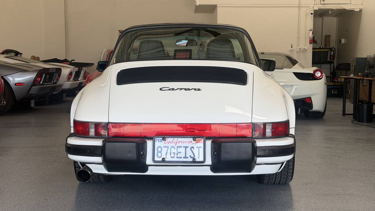 Used 1987 Porsche 911 Carrera RWD image 6