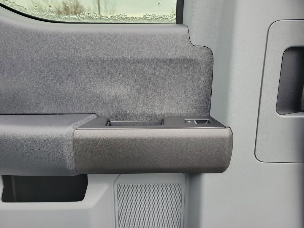 New 2026 Ford F450 XL w/ XL Chrome Package image 17