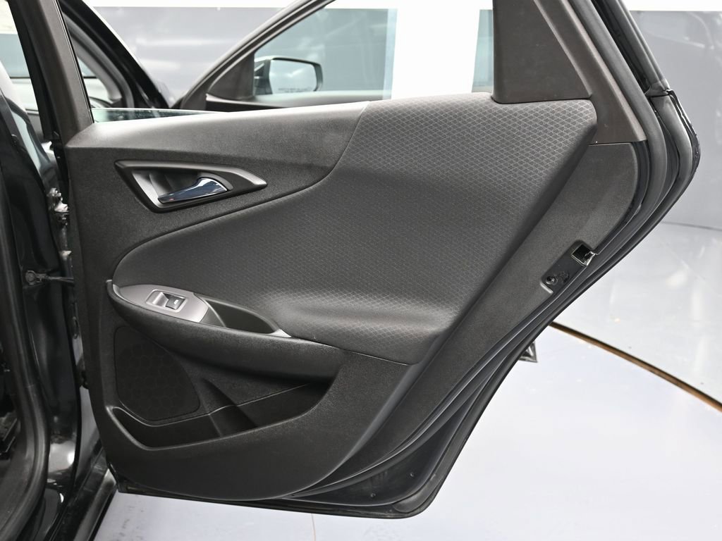 Used 2023 Chevrolet Malibu LT image 36