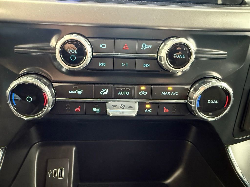 New 2026 Ford F150 XLT w/ Equipment Group 302A MID image 38