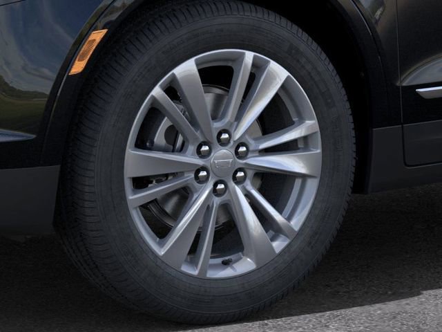 New 2025 Cadillac XT5 Premium Luxury w/ LPO, Floor Liner Package AWD/4WD image 9