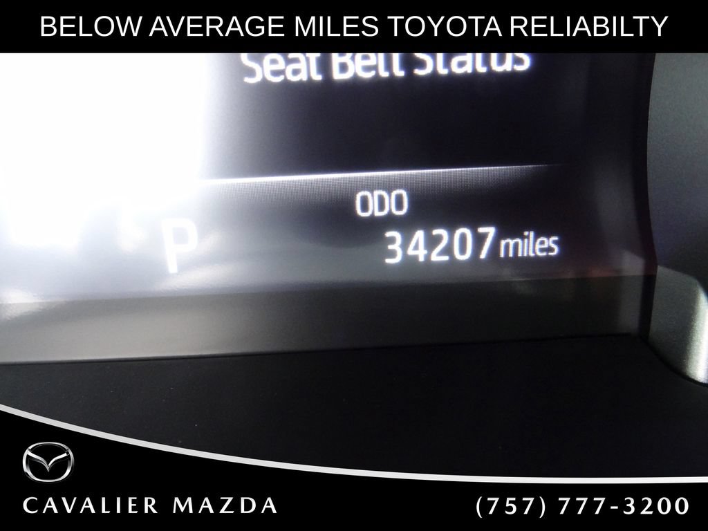 Used 2023 Toyota Highlander XLE AWD/4WD image 29