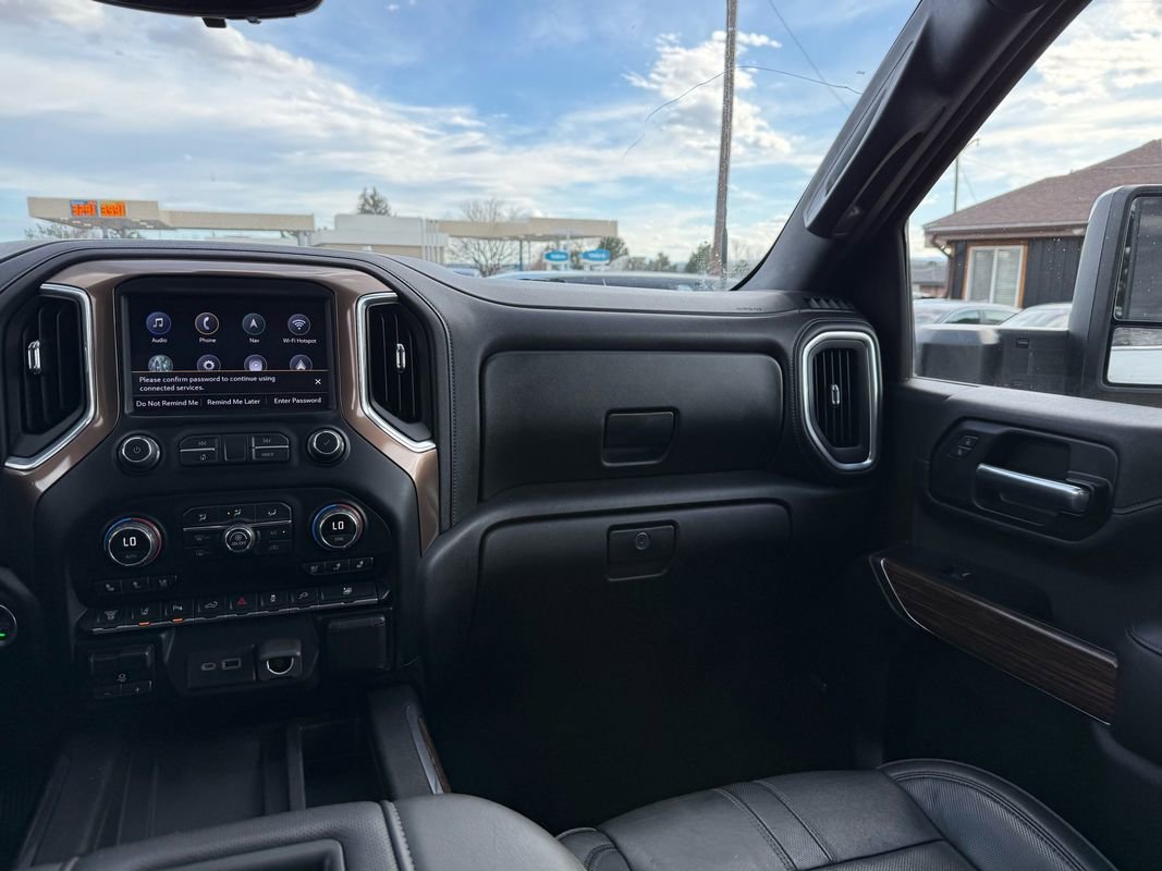 Used 2020 Chevrolet Silverado 3500 High Country w/ LPO, Hitch Package AWD/4WD image 23