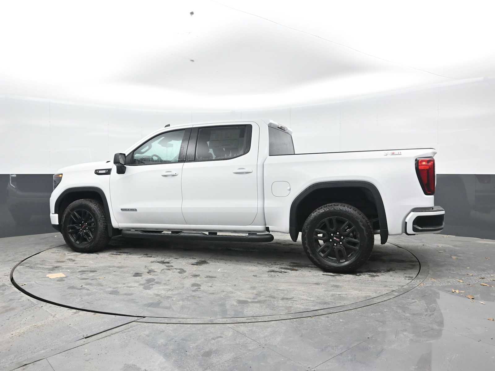 New 2026 GMC Sierra 1500 Elevation AWD/4WD image 2