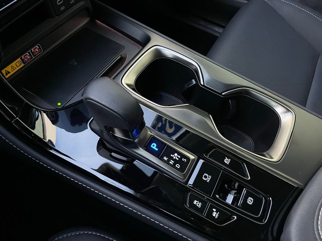 Used 2025 Lexus NX 350h AWD w/ Premium Package image 20