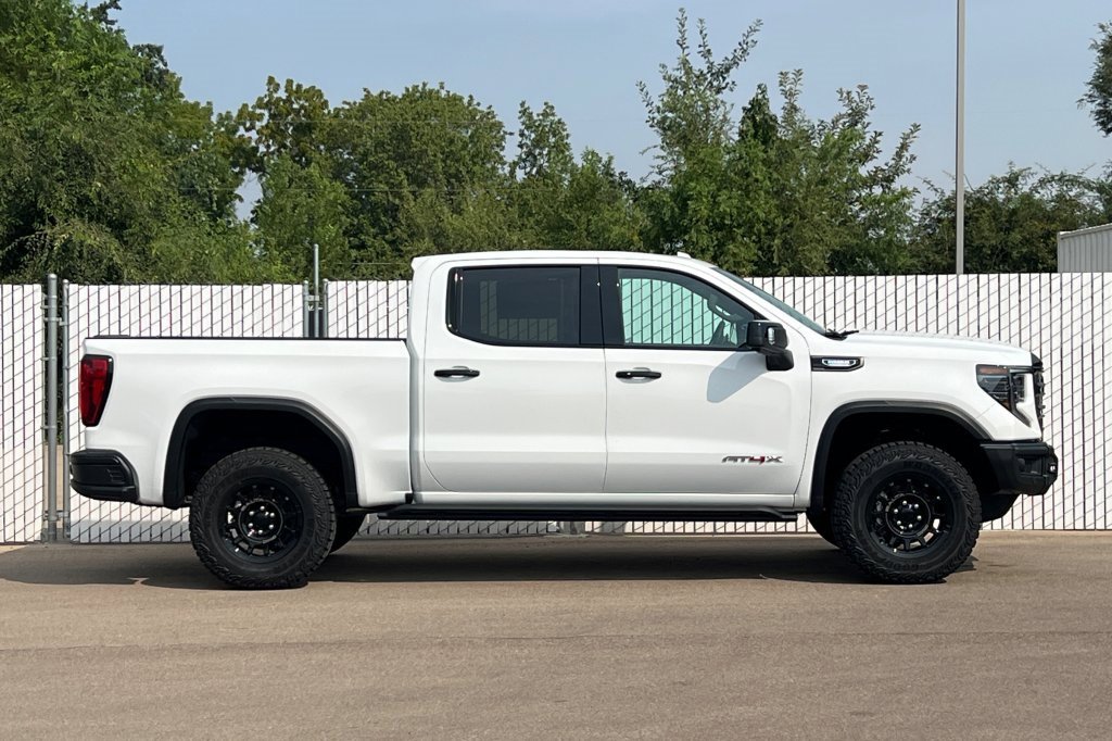 New 2026 GMC Sierra 1500 AT4X w/ AT4X AEV Edition image 3